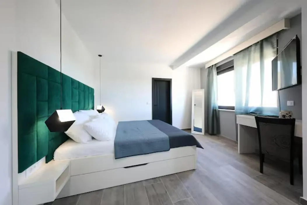 Bed & Breakfast Boutique Residence Cosmopolis Bibinje