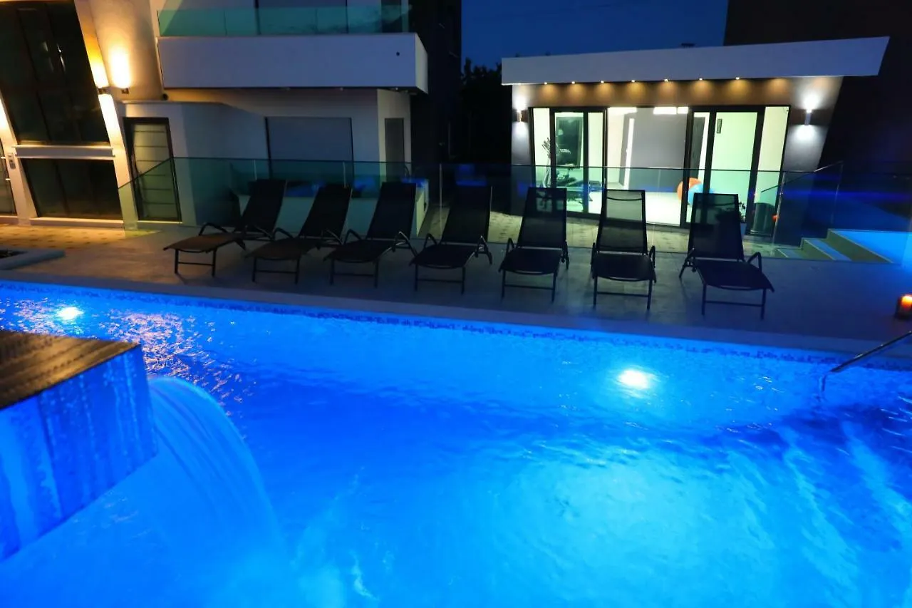 Boutique Residence Cosmopolis Bibinje 4*,  Kroatien
